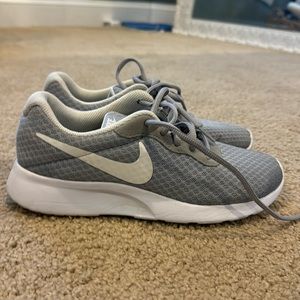 Womens Nike sneakers